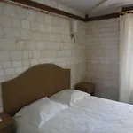 Jean De Bruges Hotel Saint-Riquier