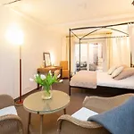 Hotel Jean De Bruges 3*