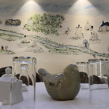 Hotel Jean De Bruges 3*