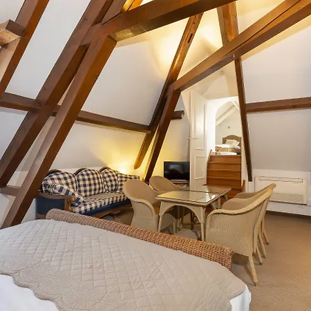 Jean De Bruges Hotel 3*