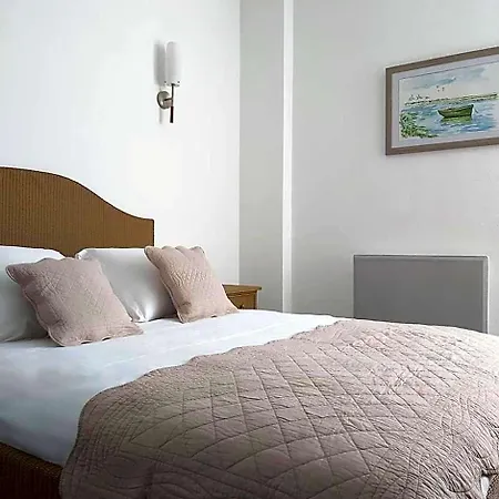 Hotel Jean De Bruges Saint-Riquier