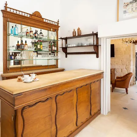 Hotel Jean De Bruges 3*