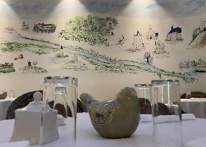 Hotel Jean De Bruges 3*