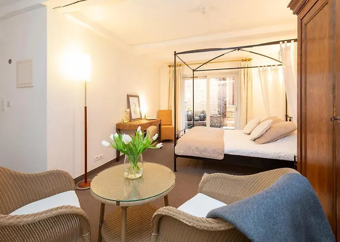 Hotel Jean De Bruges 3*